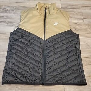 Nike Sportswear Therma-Fit Repel Vest Beige Black Mens‎ Medium (FB8201-010)